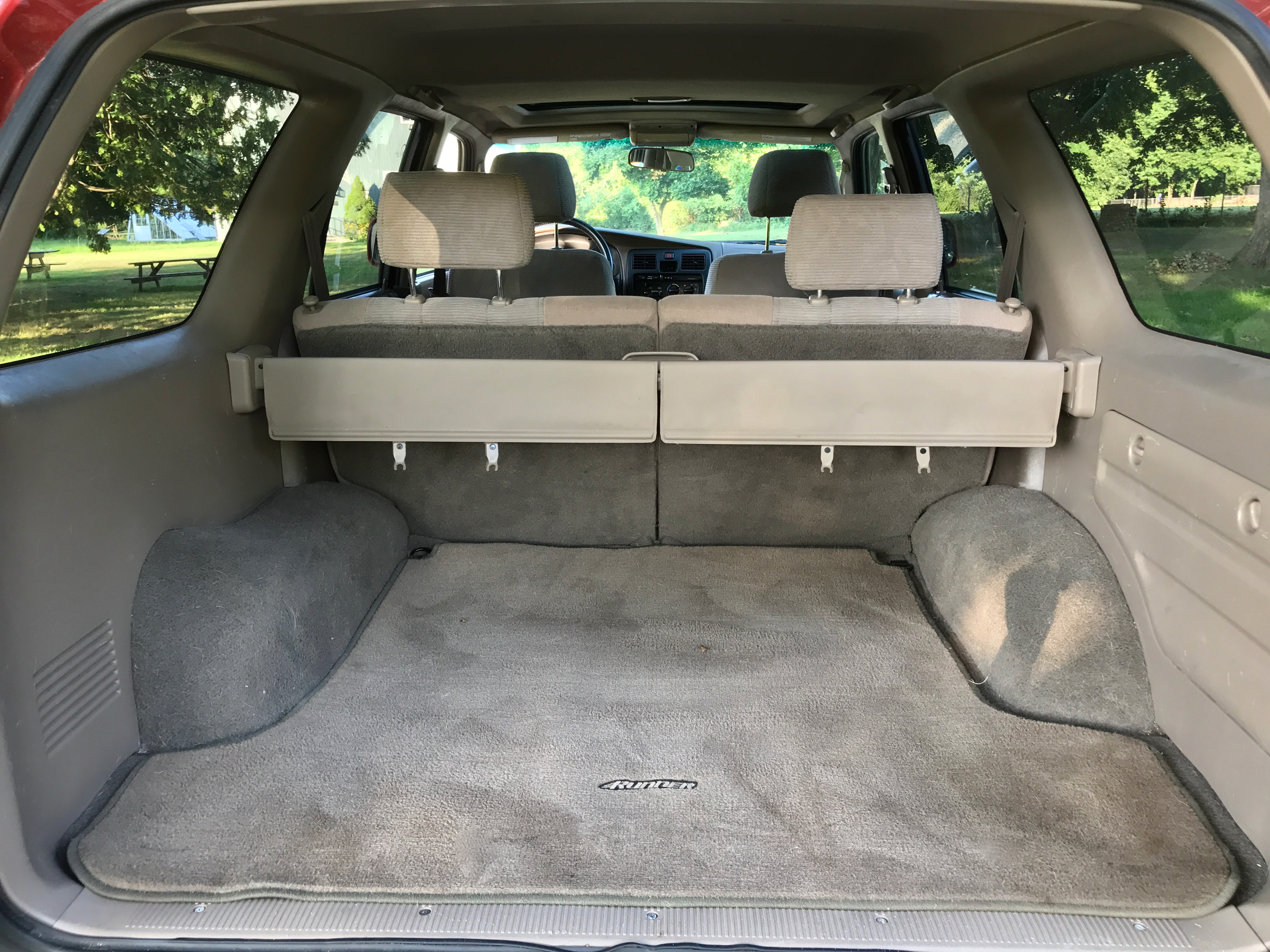 Go Motors Niantic, CT Purveyors of 3rd Generation Toyota 4Runners and other lengedary classics